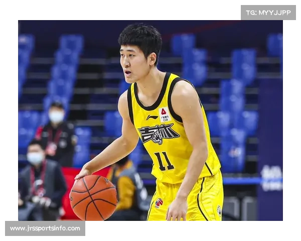 姜伟泽连中三分，吉林一度反超广东