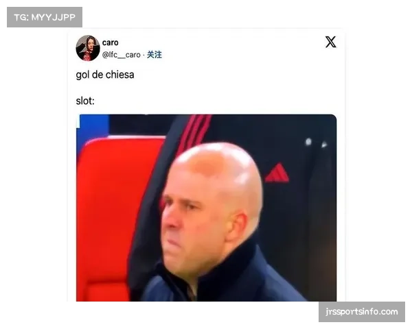 争议瞬间：主裁判查看VAR后取消尤文图斯进球，引发主场球迷不满